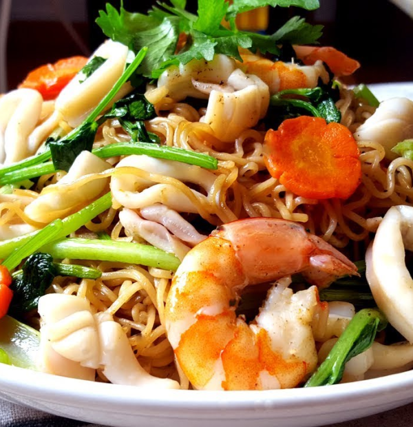 Mì Xào Hải Sản Thập Cẩm